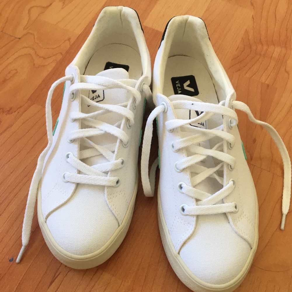 Veja Shoes